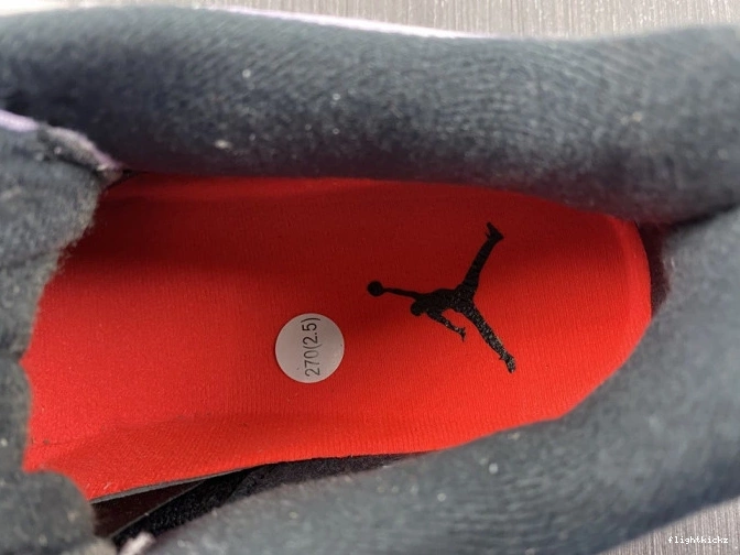 'Zen 4 Jordan Retro Master' Air DH7138-506 0803